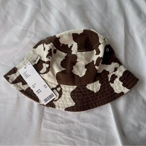UO Canvas Cow print bucket hat